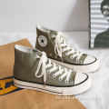 Klassiska high top canvas sneakers